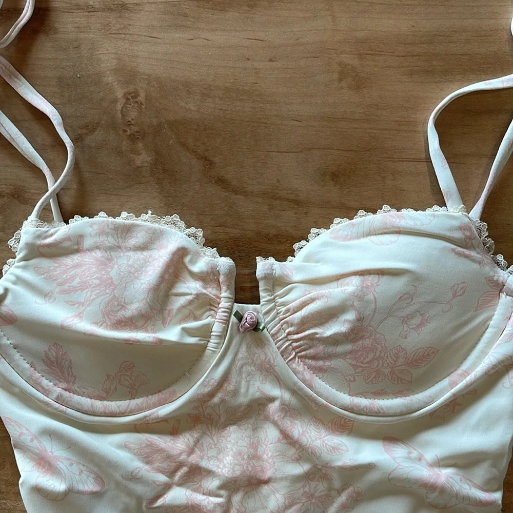 NWT Dippin’ Daisy’s Bonjour One Piece Swimsuit Je Taime Fleur Sexy Lingerie - Picture 5 of 13